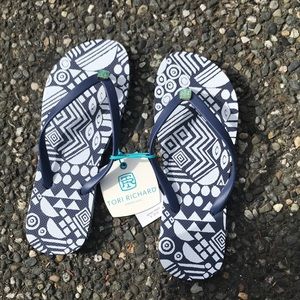Tori Richard flip flop dark blue